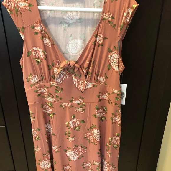 JustFab Tie-Front Summer Dress - Picture 4 of 5